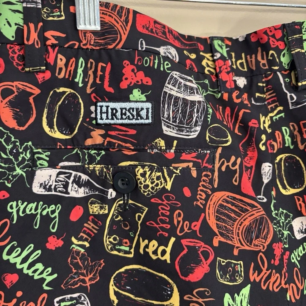 HRESKI Men's Crazy Golf Shorts Wine & Cheese Theme Size 34 Inseam 9.5